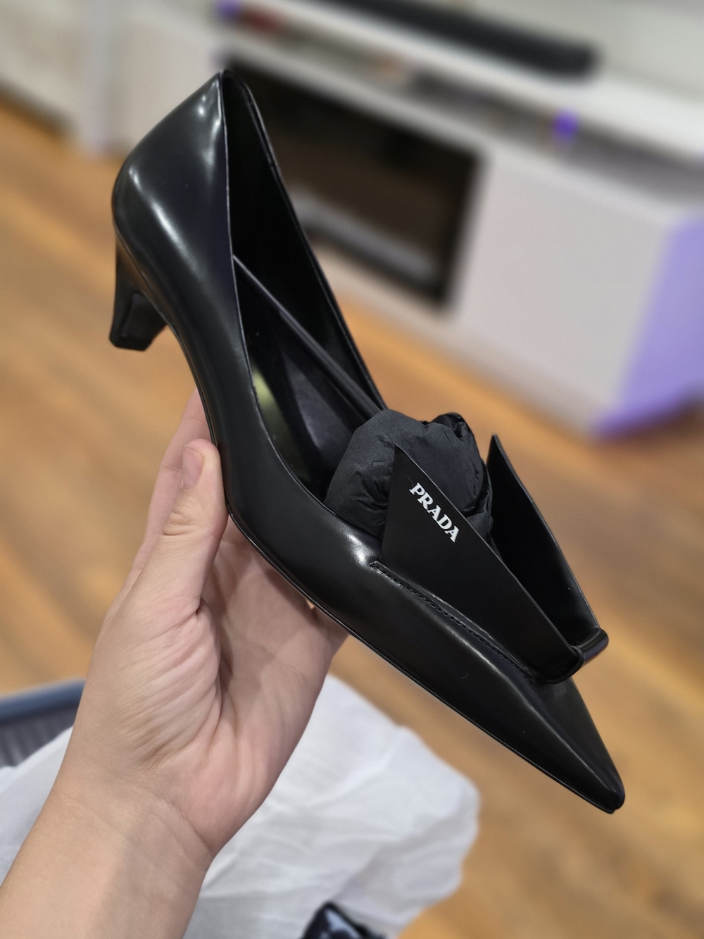 Authentic Prada Black Pointed Patent Leather Low Heel Pumps